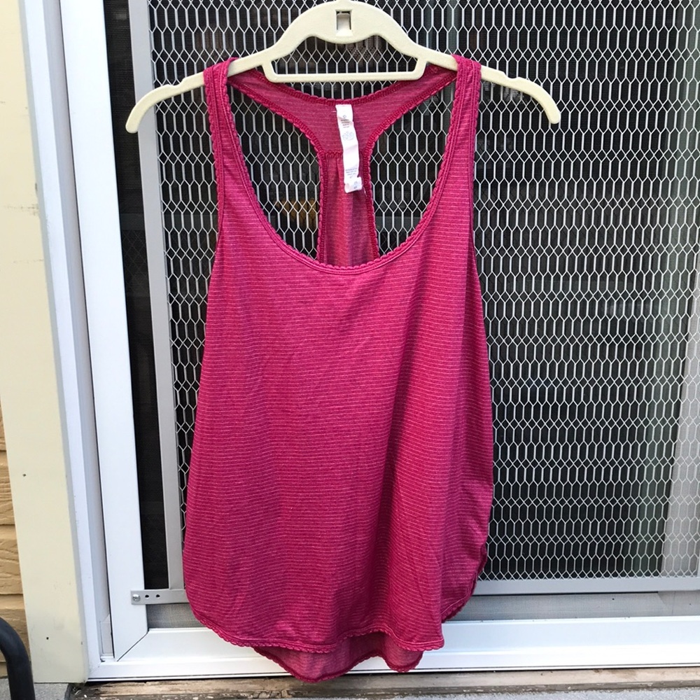 Size 6 Lululemon 105F Singlet Tank